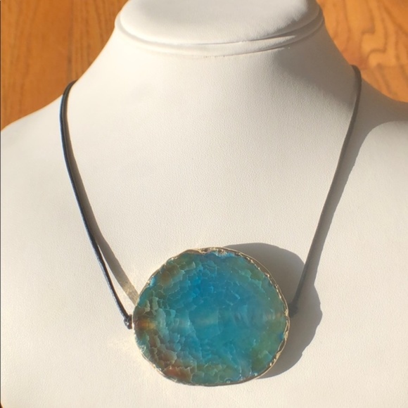 Men Large Blue Agate on Adjustable Black Leather Cord